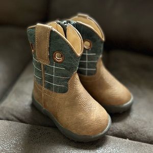 Infant Roper Boot Size 3C